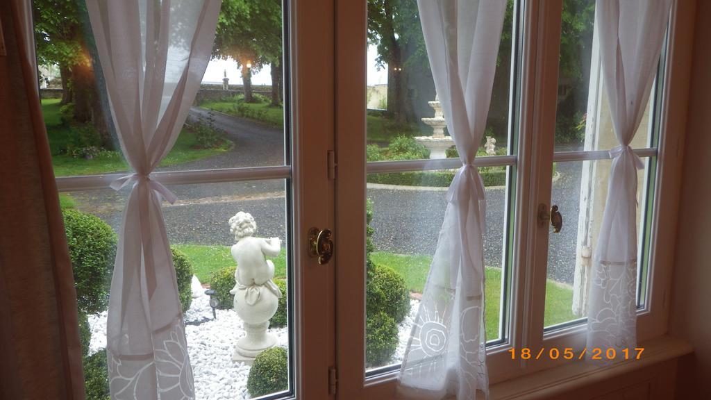 La Part Des Anges Bed & Breakfast Rubercy ภายนอก รูปภาพ